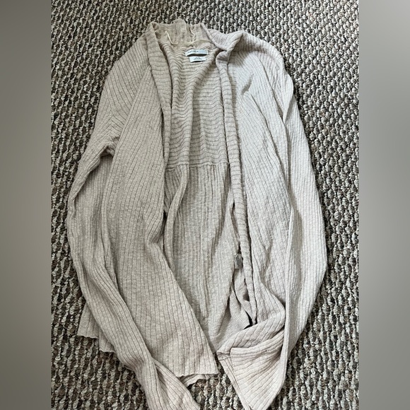 Sweaters - Tan cardigan